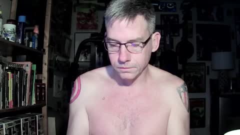 Snapshot of dix_handley_50 chatting on 2, 5, 2026 dix_handley_50 online show from 2, 5, 2026
