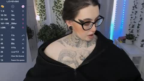 dixipixi_ online show from 3, 5, 2026