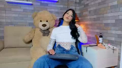 DixyPalmer online show from 5, 7, 2026