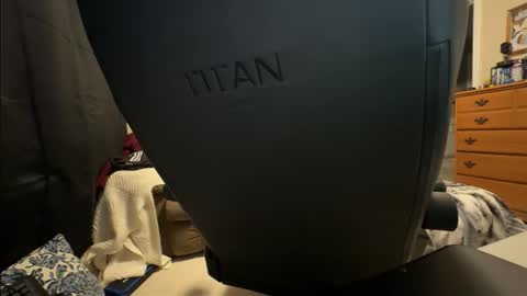 Snapshot of dizzyash chatting on 1, 2, 2026 Hansel and Gretle online show from 1, 2, 2026