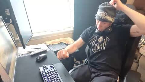 Snapshot of dizzyash chatting on 17, 2, 2026 Hansel and Gretle online show from 17, 2, 2026