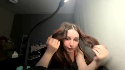 dizzydollyy online show from 13, 5, 2026