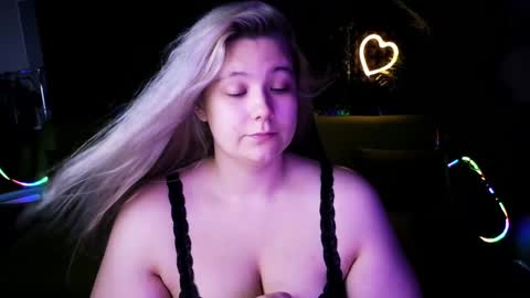 Jenia online show from 18, 12, 2024