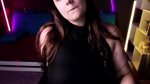 Jenia online show from 4, 1, 2025