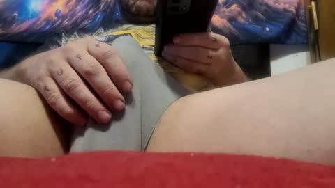 Snapshot of djirie1 chatting on 17, 12, 2024 Tunes online show from 17, 12, 2024