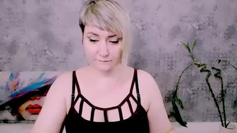 djullia online show from 27, 6, 2026