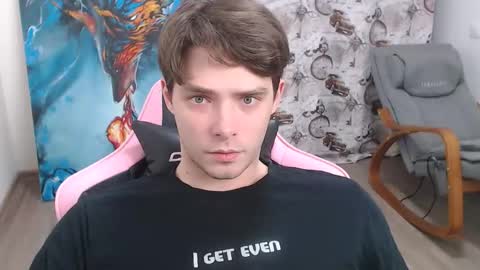 Snapshot of dmitryromanov chatting on 6, 1, 2026 Dead A online show from 6, 1, 2026