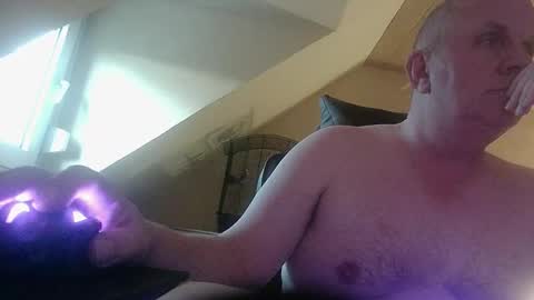 doggy2629 online show from 17, 11, 2025