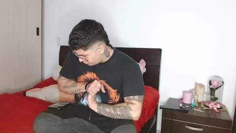 Auro and Santiago online show from 13, 2, 2025