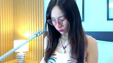Bella  online show from 7, 7, 2026