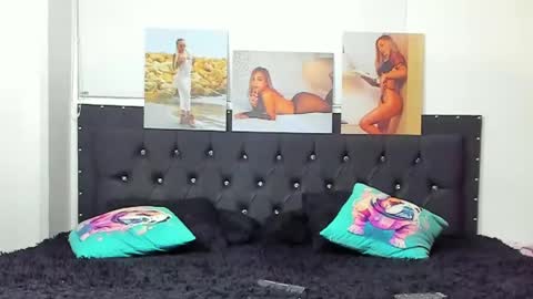 Snapshot of doll_celeste19 chatting on 28, 12, 2024 C E L E S T E online show from 28, 12, 2024