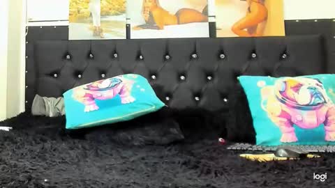 Snapshot of doll_celeste19 chatting on 4, 1, 2025 C E L E S T E online show from 4, 1, 2025