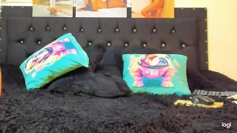 Snapshot of doll_celeste19 chatting on 7, 1, 2025 C E L E S T E online show from 7, 1, 2025