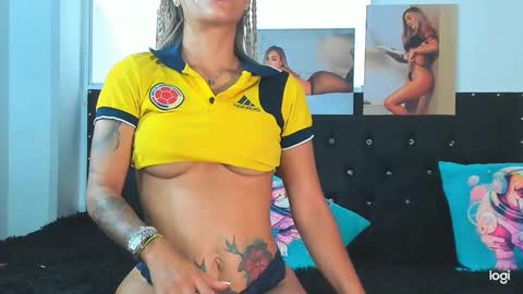 Snapshot of doll_celeste19 chatting on 12, 1, 2025 C E L E S T E online show from 12, 1, 2025