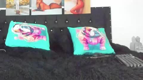 Snapshot of doll_celeste19 chatting on 5, 3, 2025 C E L E S T E online show from 5, 3, 2025