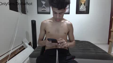 DollarHot30 online show from 1, 3, 2025