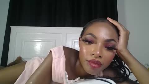 Doll online show from 28, 2, 2025