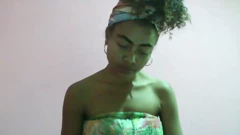 dollepoupee online show from 3, 10, 2025