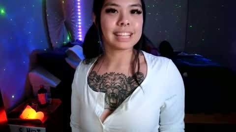 Snapshot of dolllface chatting on 7, 1, 2025 DOLLLFACE online show from 7, 1, 2025