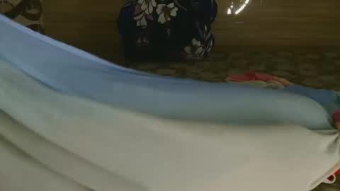 dolly_2 online show from 28, 1, 2025