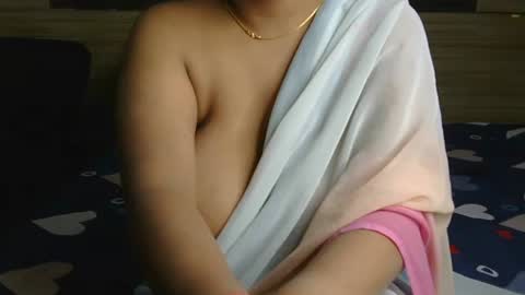 dolly_2 online show from 14, 2, 2025