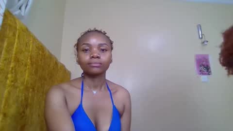 Snapshot of dolly_bby chatting on 15, 4, 2026 Dolly online show from 15, 4, 2026