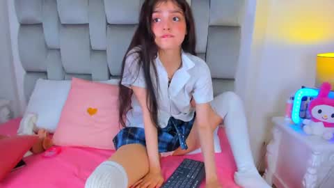 dolly_kitter online show from 29, 6, 2026