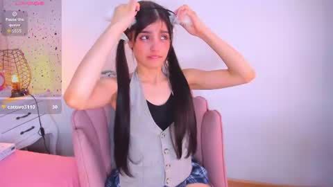dolly_kitter online show from 22, 7, 2026