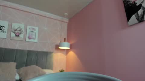 Call me Zoe  online show from 18, 2, 2025