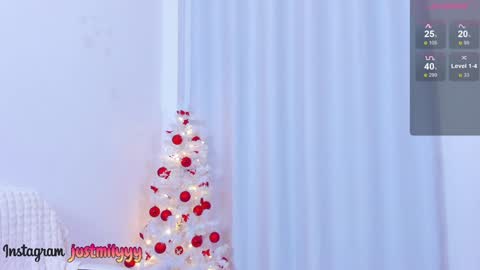 Snapshot of dollyemy chatting on 27, 12, 2024 Emily new inst justmilyyy online show from 27, 12, 2024