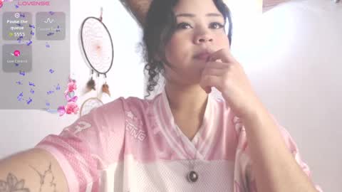 Snapshot of dollysweet666 chatting on 24, 9, 2025 dollysweet666 online show from 24, 9, 2025