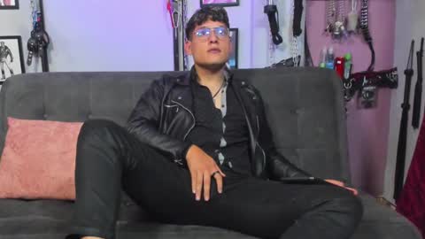 Diego Castell online show from 16, 2, 2025