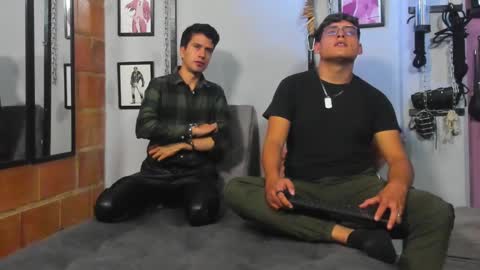 Diego Castell online show from 23, 2, 2025