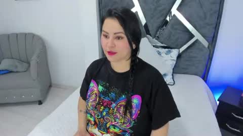 domi  online show from 4, 7, 2026