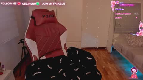 Snapshot of domina_deivis chatting on 25, 1, 2025 I WILL BE BACK ON WEDNESDAY DECEMBER 4 0100AM COLOMBIA TIME online show from 25, 1, 2025