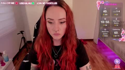 Snapshot of domina_deivis chatting on 2, 2, 2025 I WILL BE BACK ON WEDNESDAY DECEMBER 4 0100AM COLOMBIA TIME online show from 2, 2, 2025