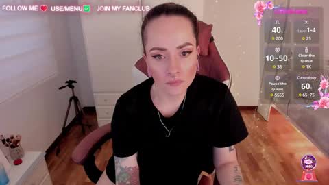 Snapshot of domina_deivis chatting on 4, 2, 2025 I WILL BE BACK ON WEDNESDAY DECEMBER 4 0100AM COLOMBIA TIME online show from 4, 2, 2025