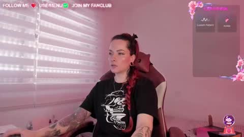 Snapshot of domina_deivis chatting on 22, 2, 2025 I WILL BE BACK ON WEDNESDAY DECEMBER 4 0100AM COLOMBIA TIME online show from 22, 2, 2025