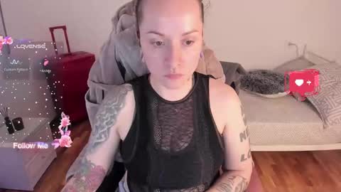 Snapshot of domina_deivis chatting on 5, 12, 2025 I WILL BE BACK ON WEDNESDAY DECEMBER 4 0100AM COLOMBIA TIME online show from 5, 12, 2025