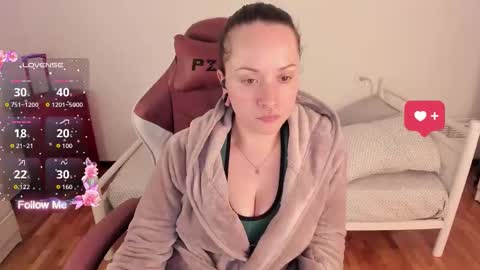 Snapshot of domina_deivis chatting on 19, 12, 2025 I WILL BE BACK ON WEDNESDAY DECEMBER 4 0100AM COLOMBIA TIME online show from 19, 12, 2025