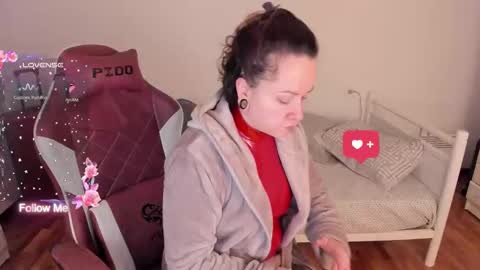 Snapshot of domina_deivis chatting on 6, 1, 2026 I WILL BE BACK ON WEDNESDAY DECEMBER 4 0100AM COLOMBIA TIME online show from 6, 1, 2026