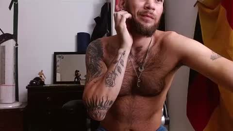 Logan - INDEPENDET MODEL online show from 16, 3, 2026