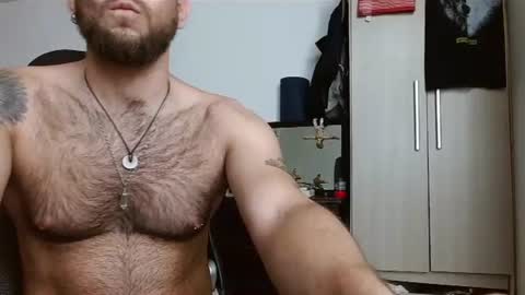Logan - INDEPENDET MODEL online show from 2, 7, 2026