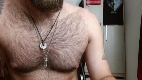 Logan - INDEPENDET MODEL online show from 3, 7, 2026