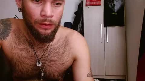 Logan - INDEPENDET MODEL online show from 4, 7, 2026