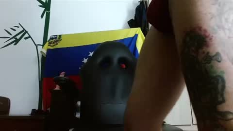 Logan - INDEPENDET MODEL online show from 7, 7, 2026