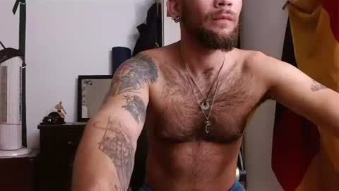 Logan - INDEPENDET MODEL online show from 12, 7, 2026