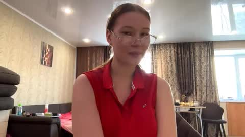 Snapshot of domingapriess chatting on 18, 11, 2025 Olivia online show from 18, 11, 2025