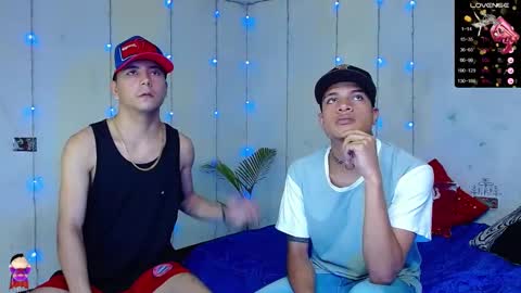 Snapshot of dominic_hanks chatting on 24, 12, 2024 DOMINIC AND ANDREW online show from 24, 12, 2024