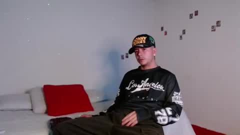 Snapshot of dominic_hanks chatting on 15, 7, 2026 DOMINIC AND ANDREW online show from 15, 7, 2026